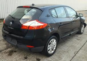 Vindem piese de caroserie Renault Megane 3, 1.6b K4M Renault megane 3, 1.6benzina