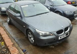 Vindem cutie de viteze BMW 5 (E60) 2.5 D