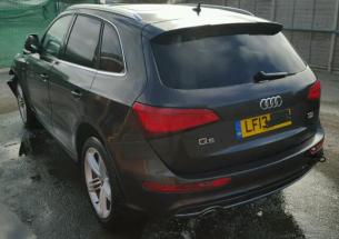 Vindem piese de motor Audi Q5 2.0tdi