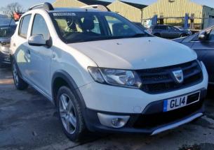 Dezmembrez piese de motor si caroserie Dacia Sandero, 1.5dci