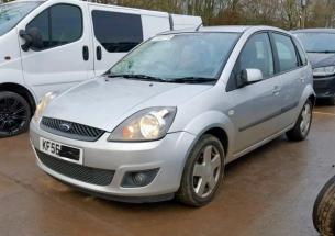 Vindem cutie de viteze Ford Fiesta 5, 1.4b