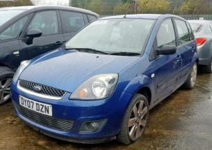 Vindem piese caroserie Ford Fiesta 5