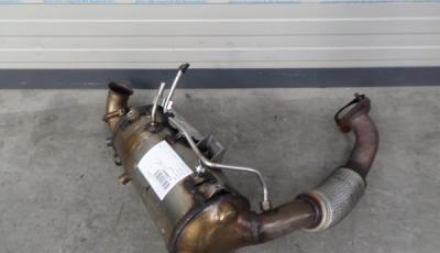 Catalizator Ford Focus 3 sedan 1.6tdci, cod: AV61-5M270-PA