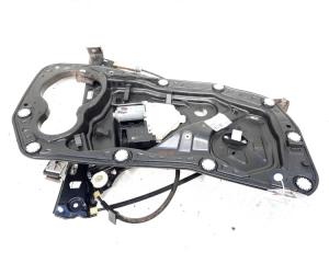 Macara cu motoras stanga fata, cod 3C8837755D, Vw Passat CC (357) (id:530953)