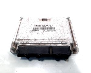 Calculator motor ECU, cod 036906032P, 0261207179, Skoda Octavia 1 (1U2), 1.4 benz, AXP (idi:526869)