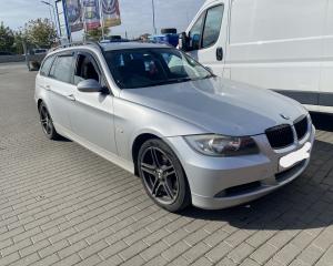 Dezmembrez piese caroserie, motor, cutie viteze, suspensie Bmw 3 Touring (E91) 2.0 diesel 2008, N47D20C