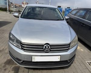 Dezmembrez piese caroserie, motor, cutie viteze, suspensie Vw Passat (362) 2.0 TDI,CFFB