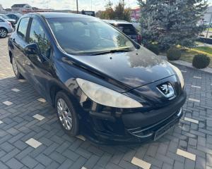 Dezmembrez piese caroserie, motor, cutie viteze, suspensie Peugeot 308 1.6 HDI, 9H02
