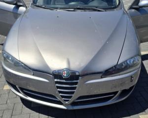 Dezmembrez piese caroserie, motor, cutie viteze, suspensie Alfa Romeo 147 (937) 1.6 16v, AR37203