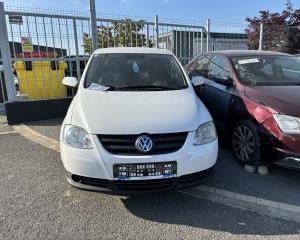 Dezmembrez piese caroserie, motor, cutie viteze, suspensie, VW Fox (5Z1, 5Z3), 1.2 benz, CHF.