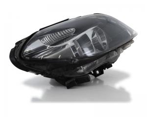 Far dreapta, Mercedes Clasa B (W246)