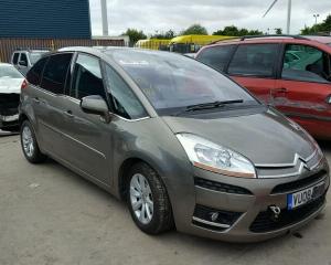 Vindem piese de motor Citroen C4 Picasso 1.6hdi 2008