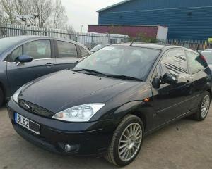 Vindem piese de caroserie Ford Focus, 1.6benzina