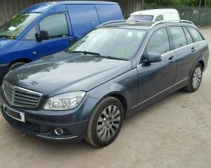 Vindem piese de motor Mercedes Benz C220, 2.2d