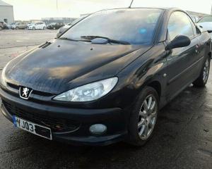 Vindem piese de motor Peugeot 206cc, 2.0benzina