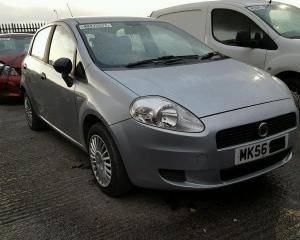 Dezmembrez Fiat Punto (188) toate motorizarile (1.3 M-Jet, 1.2 benz)