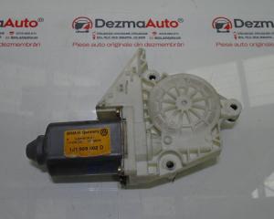 Motoras macara dreapta fata, 1J1959802D, Vw Golf 4 Variant (1J5) (ID:297305)