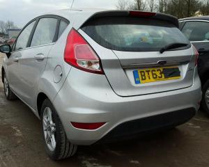 Vindem piese de suspensie Ford Fiesta VI, 1.6 TDCI, HHJD