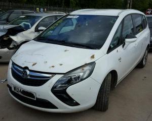 Vindem piese de interior Opel Zafira C, 2.0cdti A20DTE