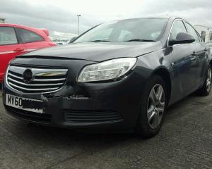 Vindem piese de interior Opel insignia 2.0cdti