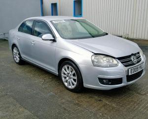 Vindem piese de caroserie Vw Jetta 3, 2.0tdi