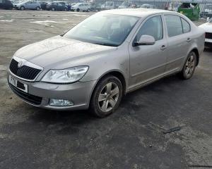 Vindem piese de carsoerie Skoda Octavia 2, 1.6tdi