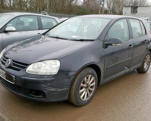 Vindem piese de caroserie Vw Golf 5, 1.9tdi