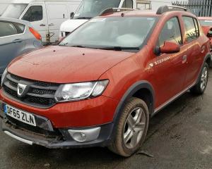 Vindem piese de caroserie Dacia Sandero Stepway, 0.9dci