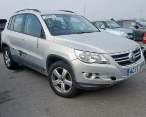 Vindem piese de interior Vw Tiguan (5N) 2.0 tdi