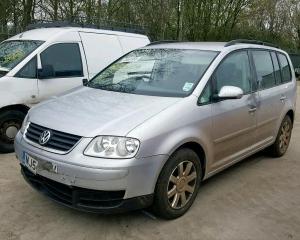 Vindem piese de caroserie Vw Touran (1T1, 1T2) 1.9tdi BKC din dezmembrari