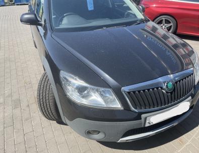 Dezmembrez piese caroserie, motor, cutie viteze, suspensie Skoda Octavia 2 Scout facelift 2.0 TDI 2012, CFH