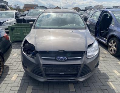 Dezmembrez piese caroserie, motor, cutie viteze, suspensie Ford Focus 3 Turnier 1.0 EcoBoost 2013, M1DA