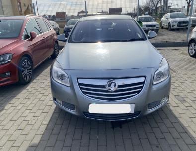 Dezmembrez piese caroserie, motor, cutie viteze, suspensie Opel Insignia A 2.0 CDTI 2011, A20DTH