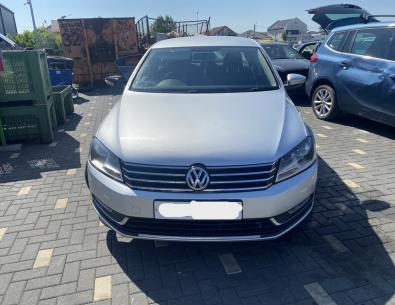 Dezmembrez piese caroserie, motor, cutie viteze, suspensie VW Passat (362) 2.0 TDI 2014, CFFB