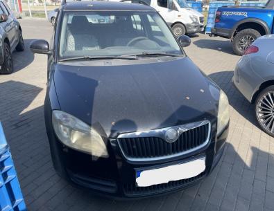 Dezmembrez piese caroserie, motor, cutie viteze, suspensie Skoda Fabia 2 Combi (5J, 545) 1.4 TDI 2008, BMS