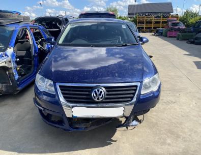 Dezmembrez piese caroserie, motor, cutie viteze, suspensie VW Passat (3C2) 2.0 TDI 2009, CBAB