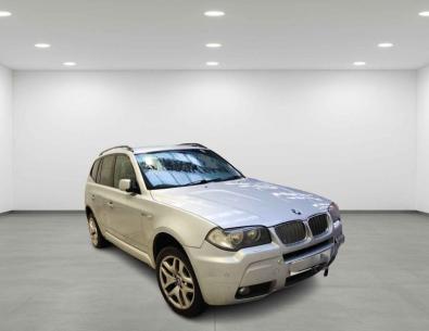 Vindem piese de caroserie si elemente de interior, pentru Bmw X3 (E83), 2.5 benz