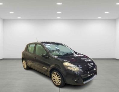 Vindem piese de caroserie si elemente de interior, pentru Renault Clio 3 Combi, 1.2 Benzina