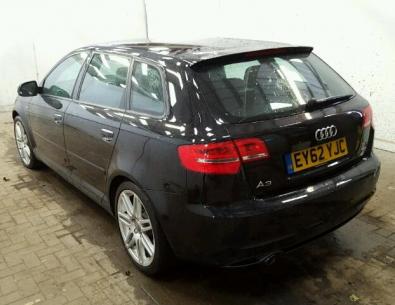 Vindem piese de interior Audi A3 1.6tdi CAY