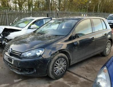 Vindem piese de motor Vw Golf VI 1.6tdi CAY