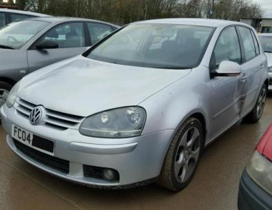 Vindem piese de motor Vw Golf 5, 2.0tdi, AZV