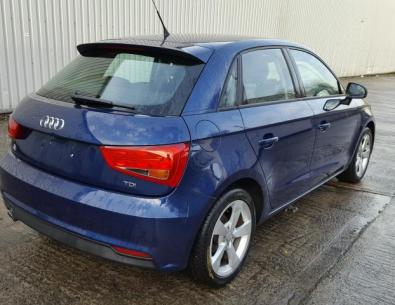 Vindem piese de motor Audi a1, 1.6tdi