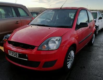 Vindem piese de caroserie Ford FIesta 5, 1.4tdci