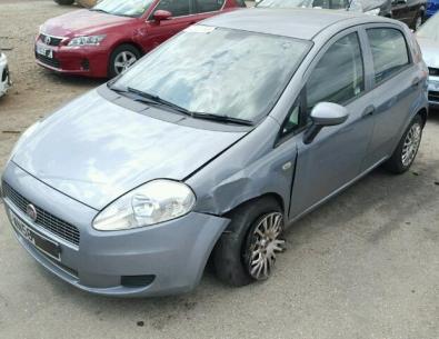 Vindem piese de caroserie Fiat Grande Punto (199) 1.3 M-JET