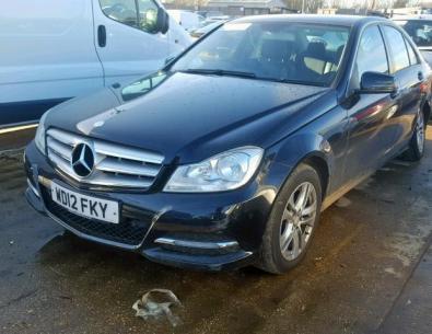 Vindem piese de suspensie Mercedes C-Class W203 2.2 CDI