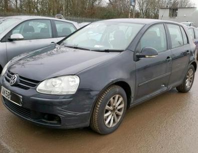 Vindem piese de caroserie Vw Golf 5, 1.9tdi