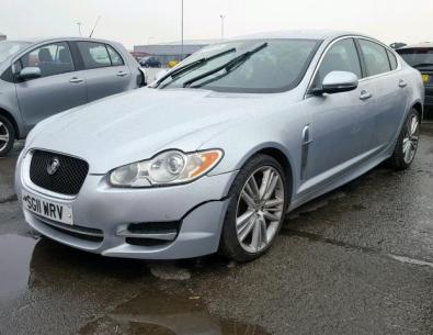 Vindem piese de motor Jaguar XF (X250) 3.0 D 306DT din dezmembrari