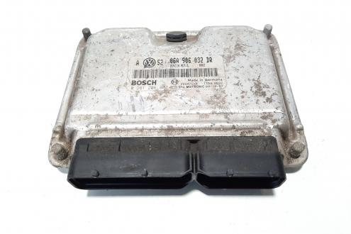 Calculator motor Bosch, cod 06A906032DR, 0261206887, Skoda, 1.8 T benz, AUM (idi:483183)