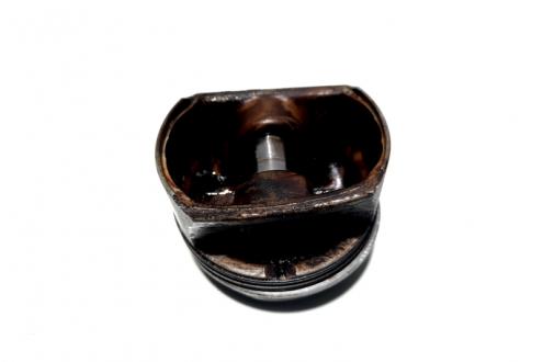 Piston, Peugeot 308, 1.4 benz, 8FS (id:510935)