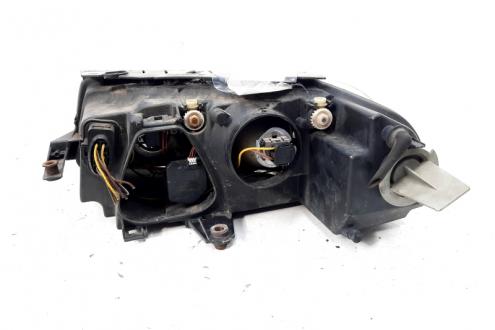 Far dreapta cu lupa, Vw Passat (3B3) (id:521766)